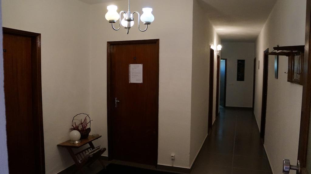 Готель Residencial Ponto Certo Vilar Torpim Екстер'єр фото